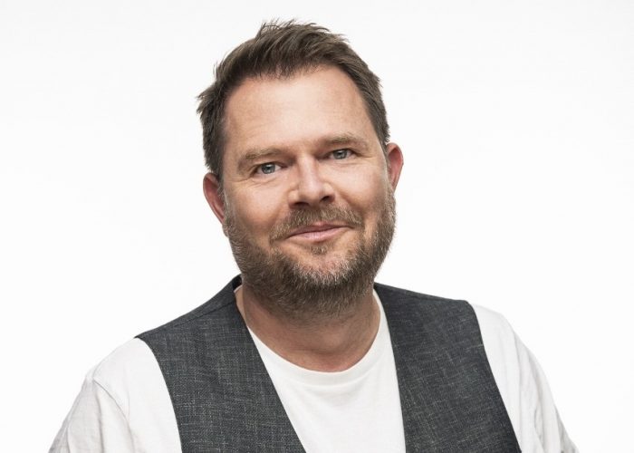 Michael Frowin Hochformat_ Foto Bernd Brundert_1119 (853x1280) - Kopie